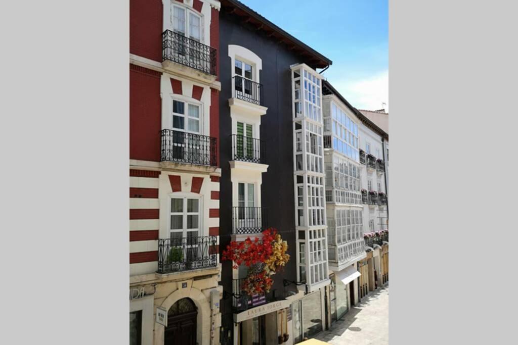 Tu Hogar En El Camino. Burgos Centro. Vut. Wifi Apartment Exterior photo